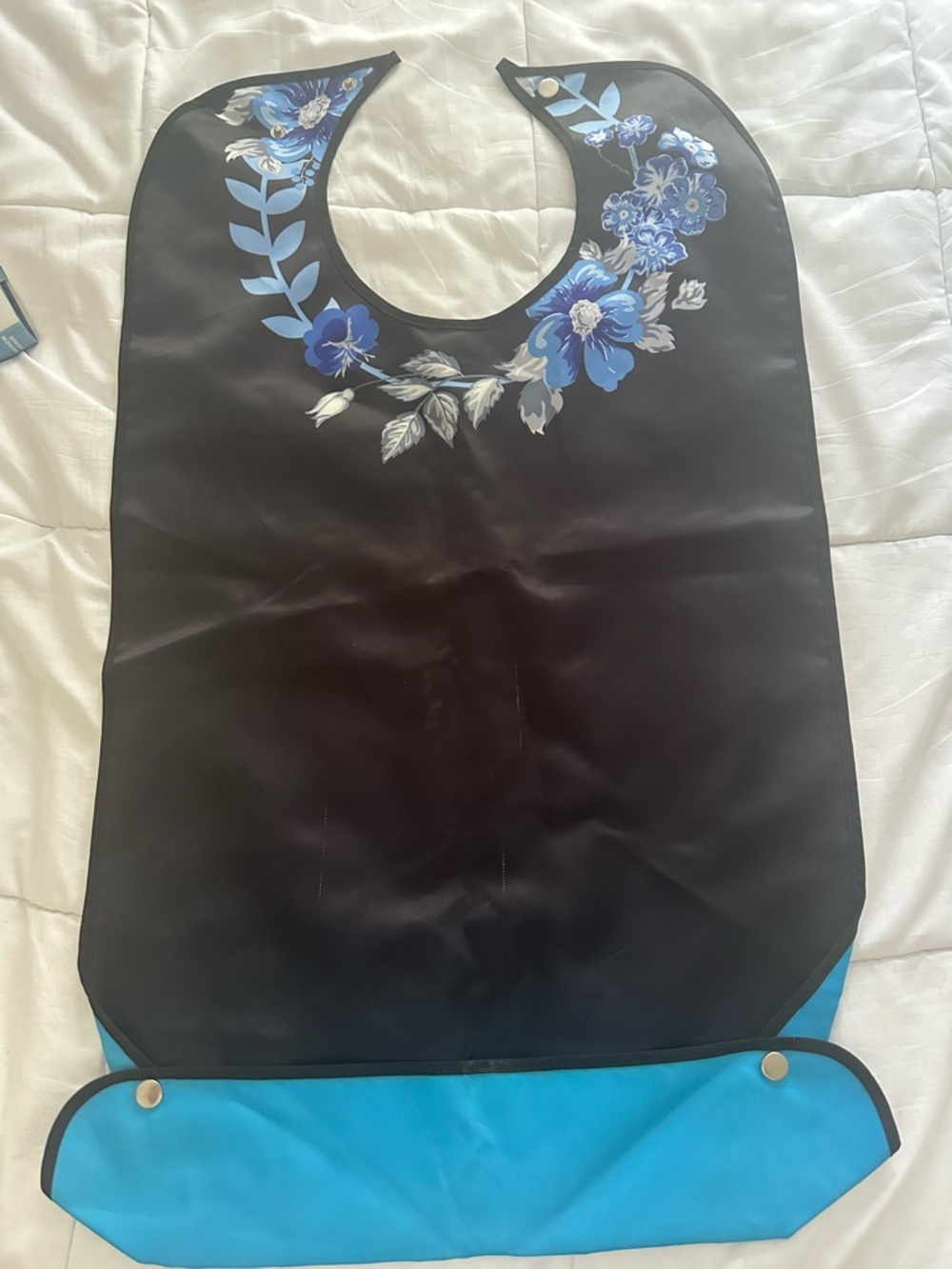 Adult Women’s Novelty Bibs, OS - Picture 5 of 6